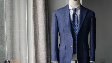 The suit in Sprezzatura Style