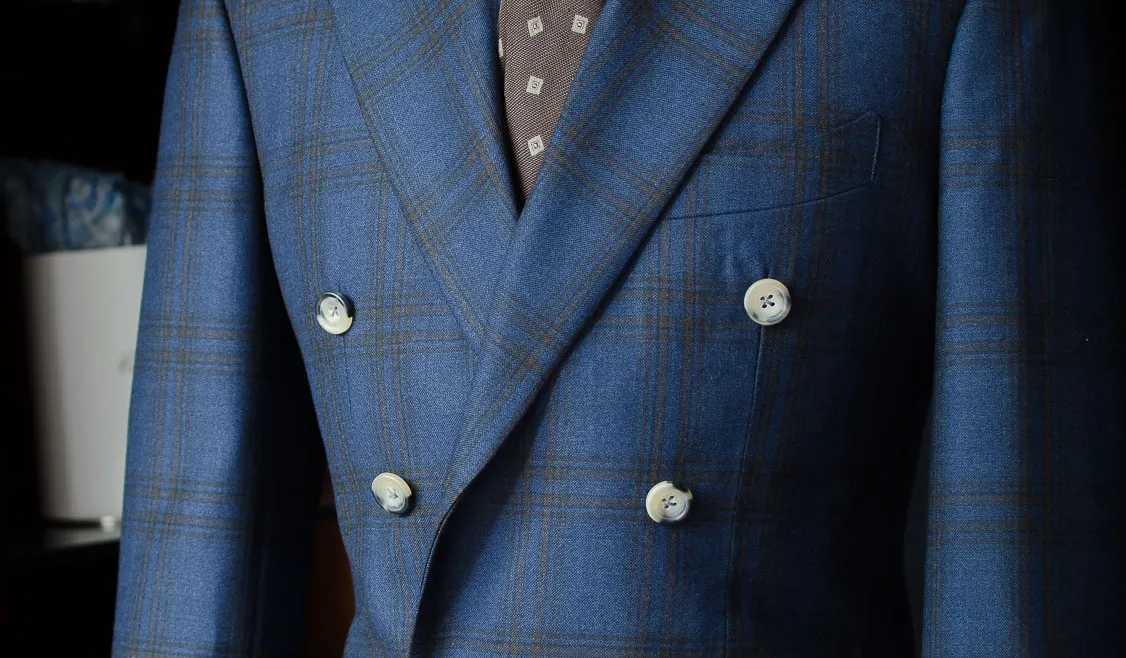 Áo Double Breasted – Chiếc áo hai hàng cúc vải Vintage kẻ xanh