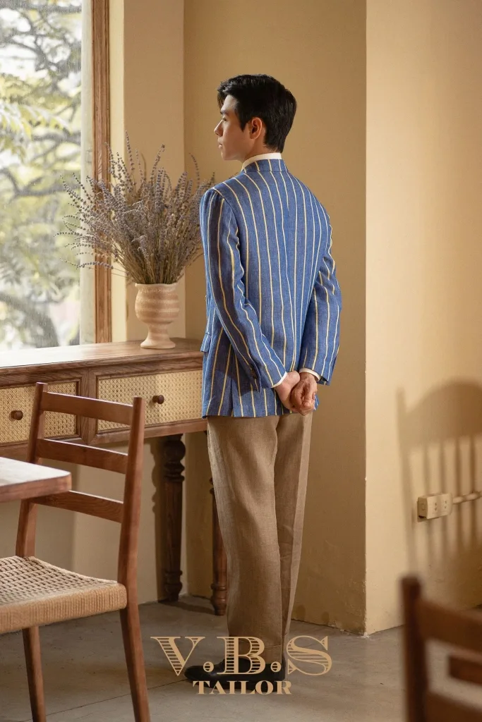 https://bespokeshop.vn/wp-content/uploads/2025/06/20250405-VBS-Tailor-Spring-Summer-Lookbook-2025-1001346-compressed-683x1024.webp