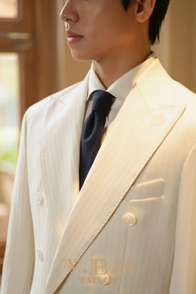 https://bespokeshop.vn/wp-content/uploads/2025/06/20250405-VBS-Tailor-Spring-Summer-Lookbook-2025-1001497-compressed-683x1024.webp