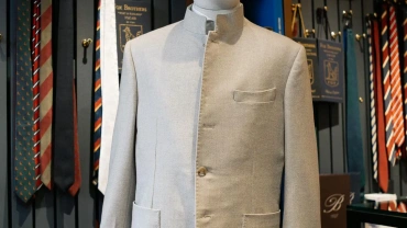 ÁO JACKET CỔ TÀU MÀU BE DRAPERS