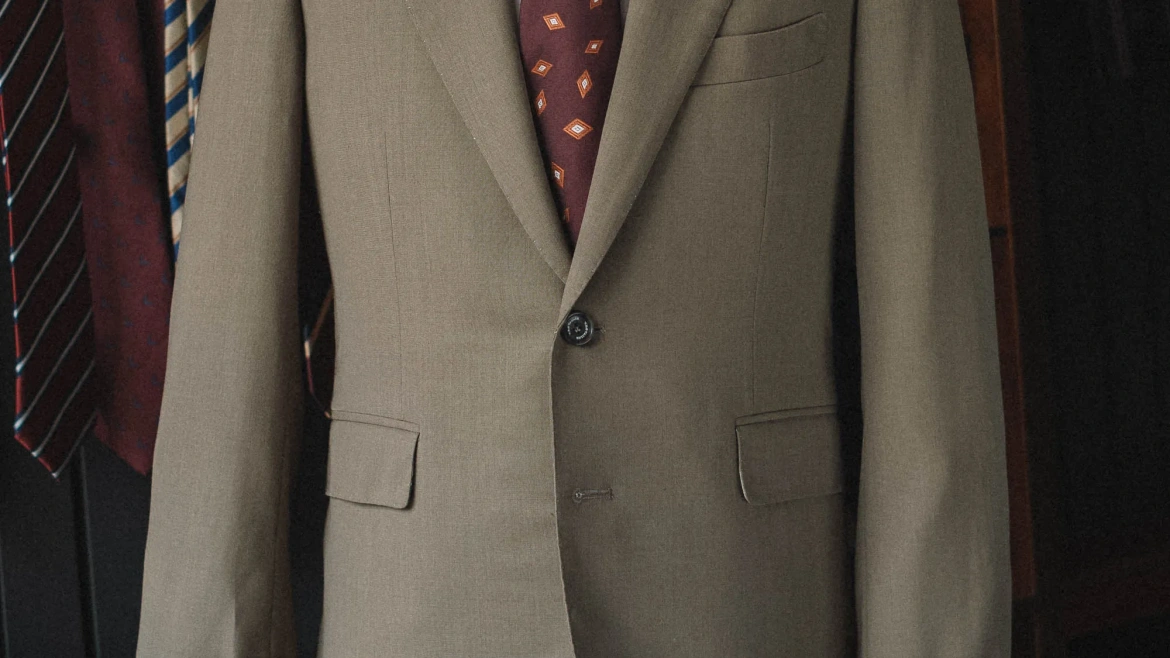 BỘ SUIT 2 MẢNH FRATELLI TALLIA DI DELFINO MÀU NÂU OLIVE